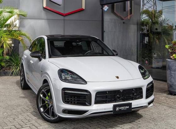 PORSCHE CAYENNE 3.0 V6 E-HYBRID COUPÉ AWD TIPTRONIC S